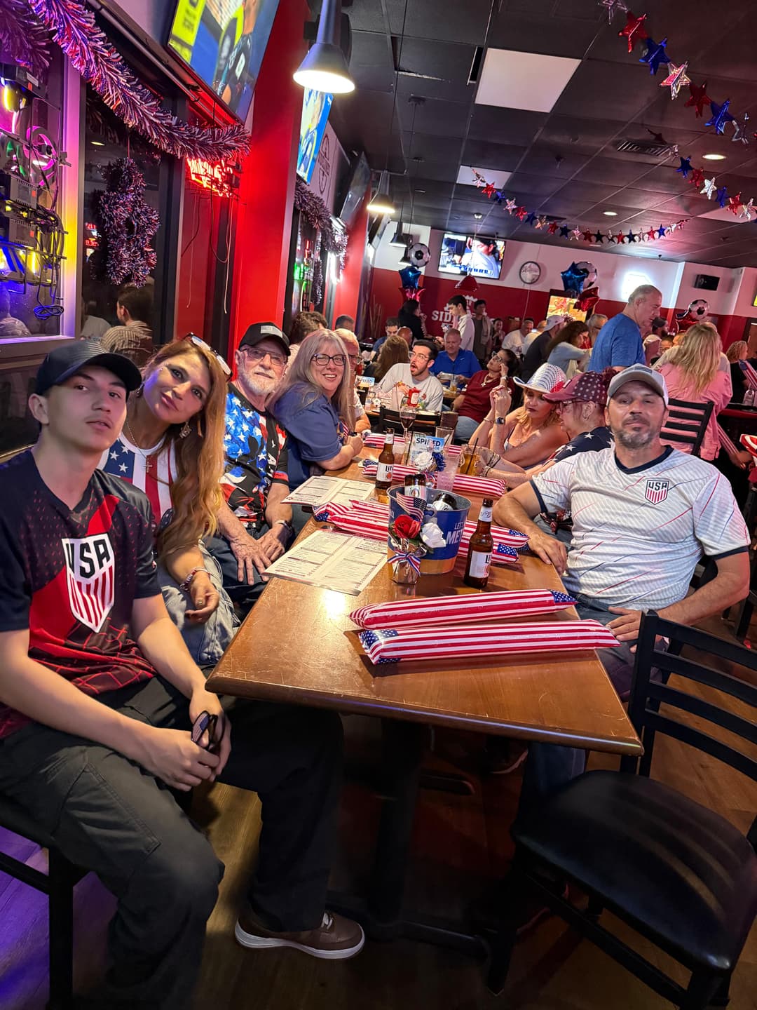 Sidelines Bar & Grill gallery photo 2